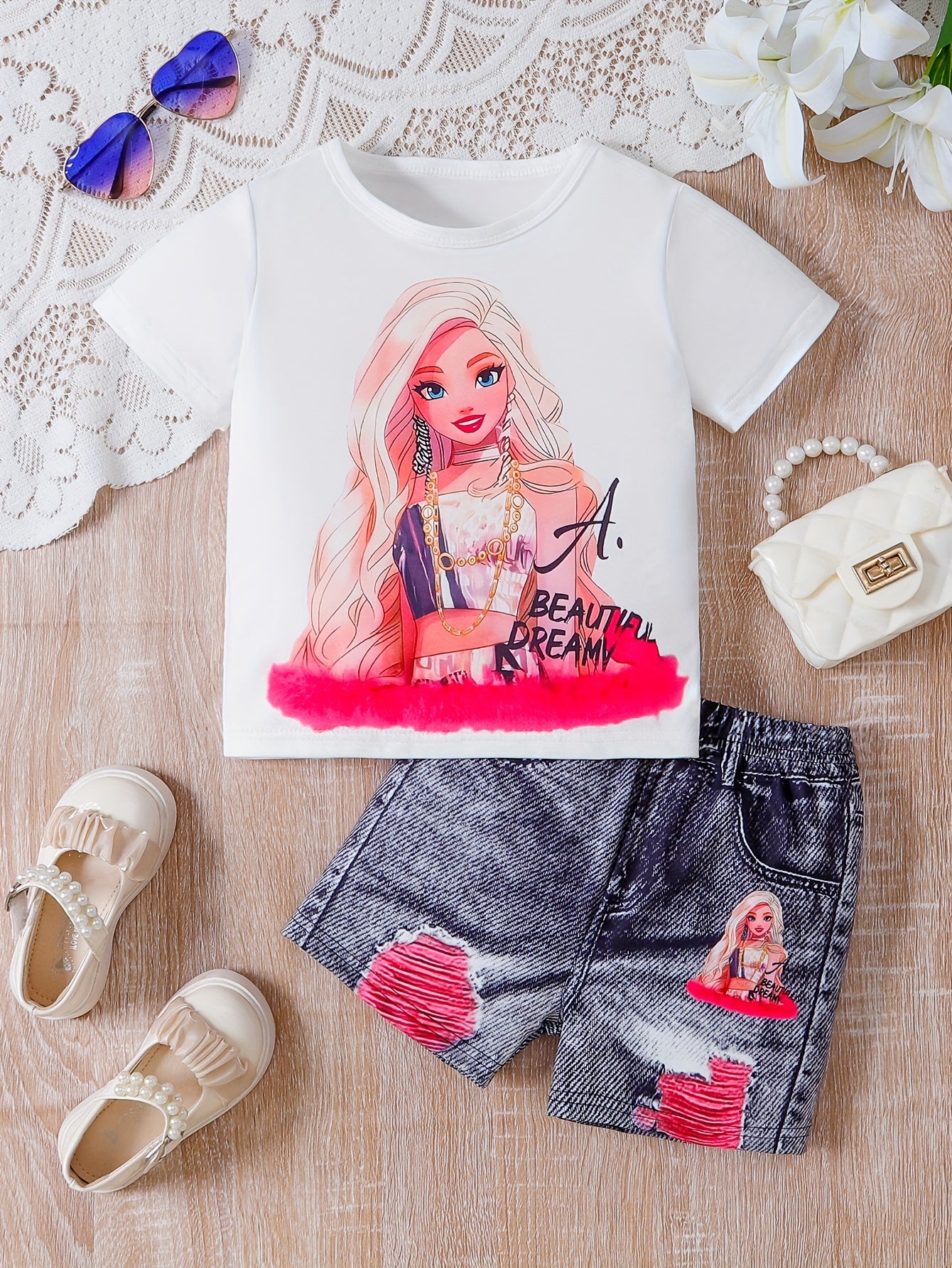 Celebrity Cartoon Print Girls 2PCS Short Sleeve Top + 3D Graphic Shorts Set, Casual Holiday Summer Outfit