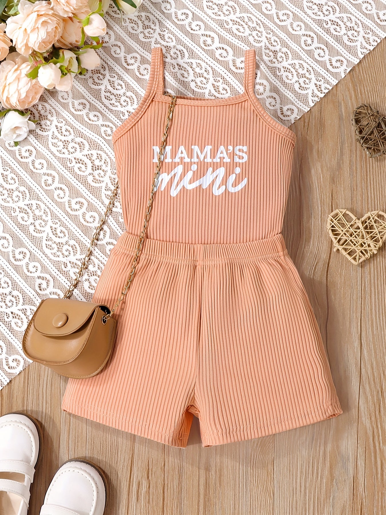 2pcs Toddler Girls Letter "MAMA'S MINI" Graphic Cami Top & Elastic Waist Shorts Set Kids Summer Clothes