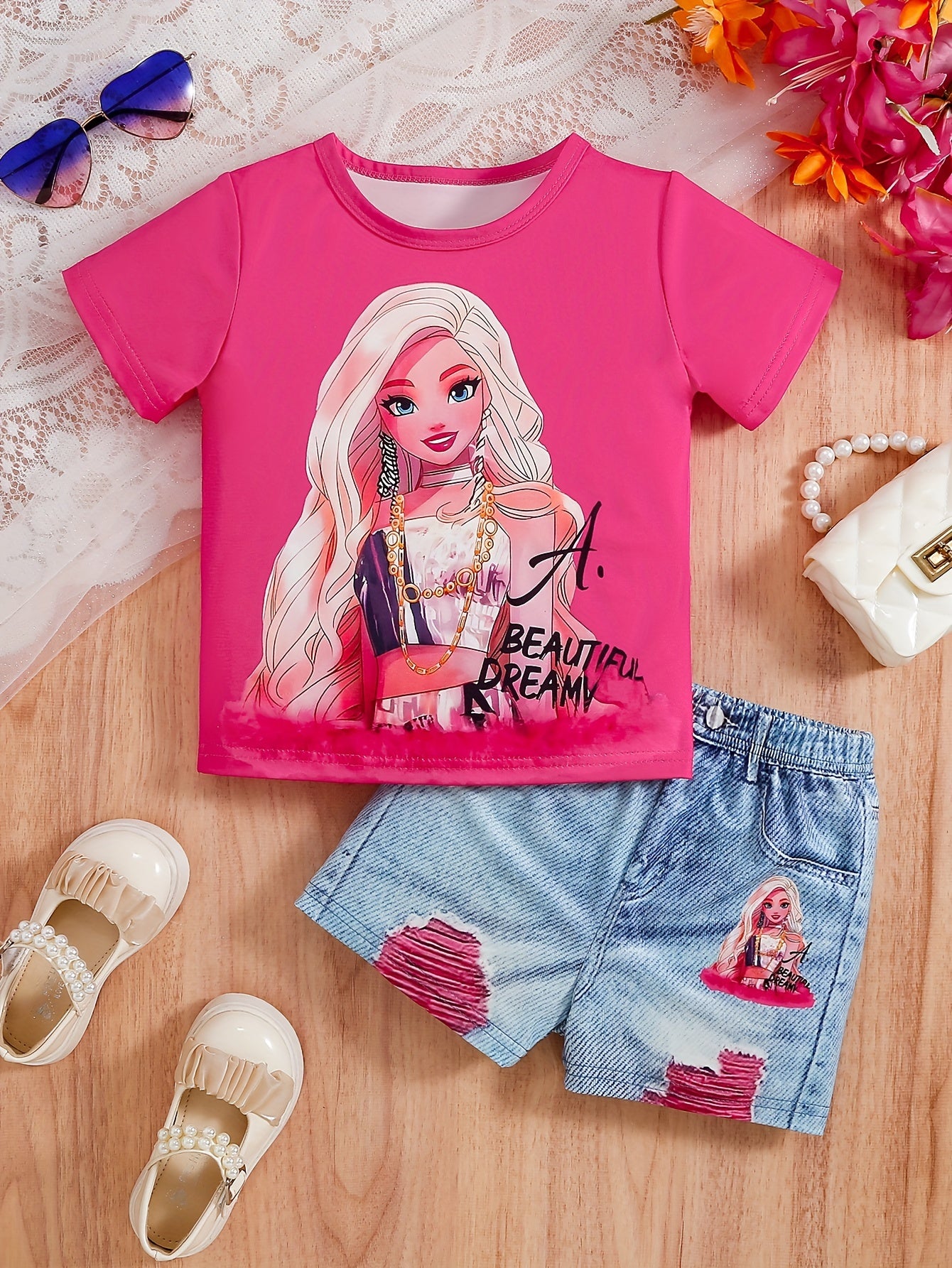 Celebrity Cartoon Print Girls 2PCS Short Sleeve Top + 3D Graphic Shorts Set, Casual Holiday Summer Outfit