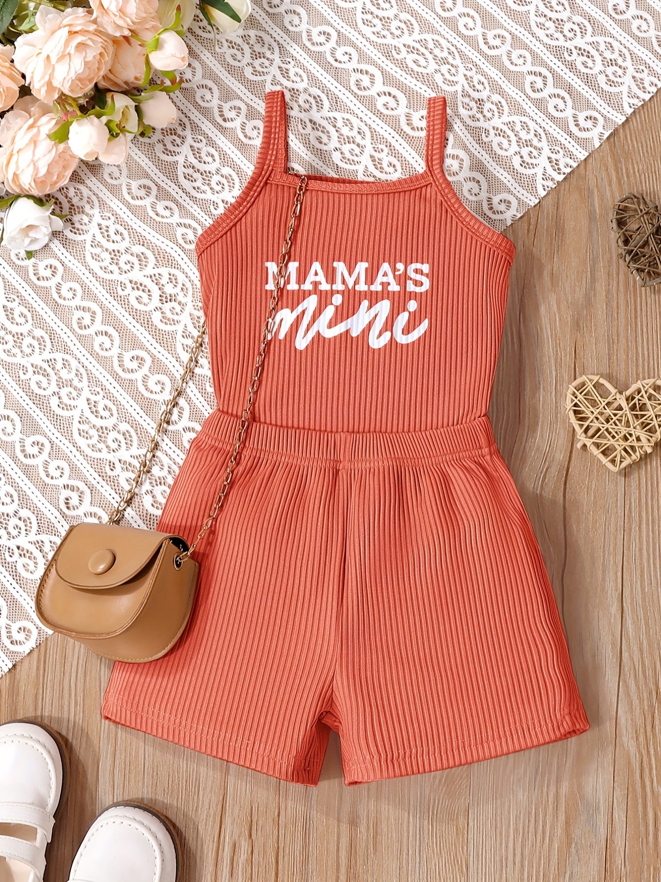 2pcs Toddler Girls Letter "MAMA'S MINI" Graphic Cami Top & Elastic Waist Shorts Set Kids Summer Clothes